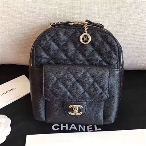 mini mochila chanel